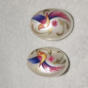 White vintage  oval painted bird earrings